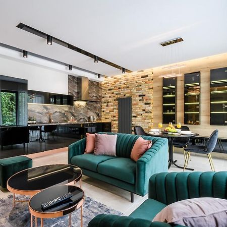 Zlota Luxury Apartments Варшава Экстерьер фото
