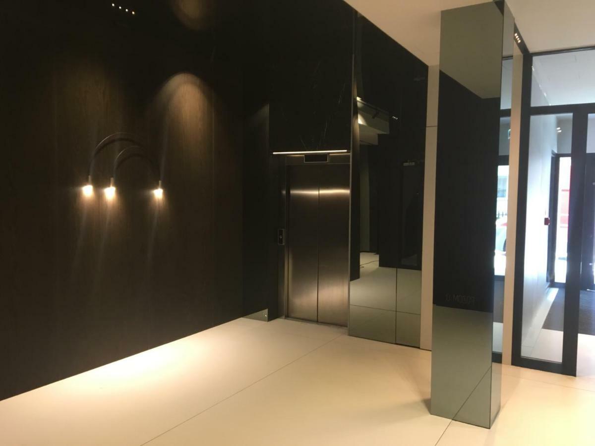 Zlota Luxury Apartments Варшава Экстерьер фото