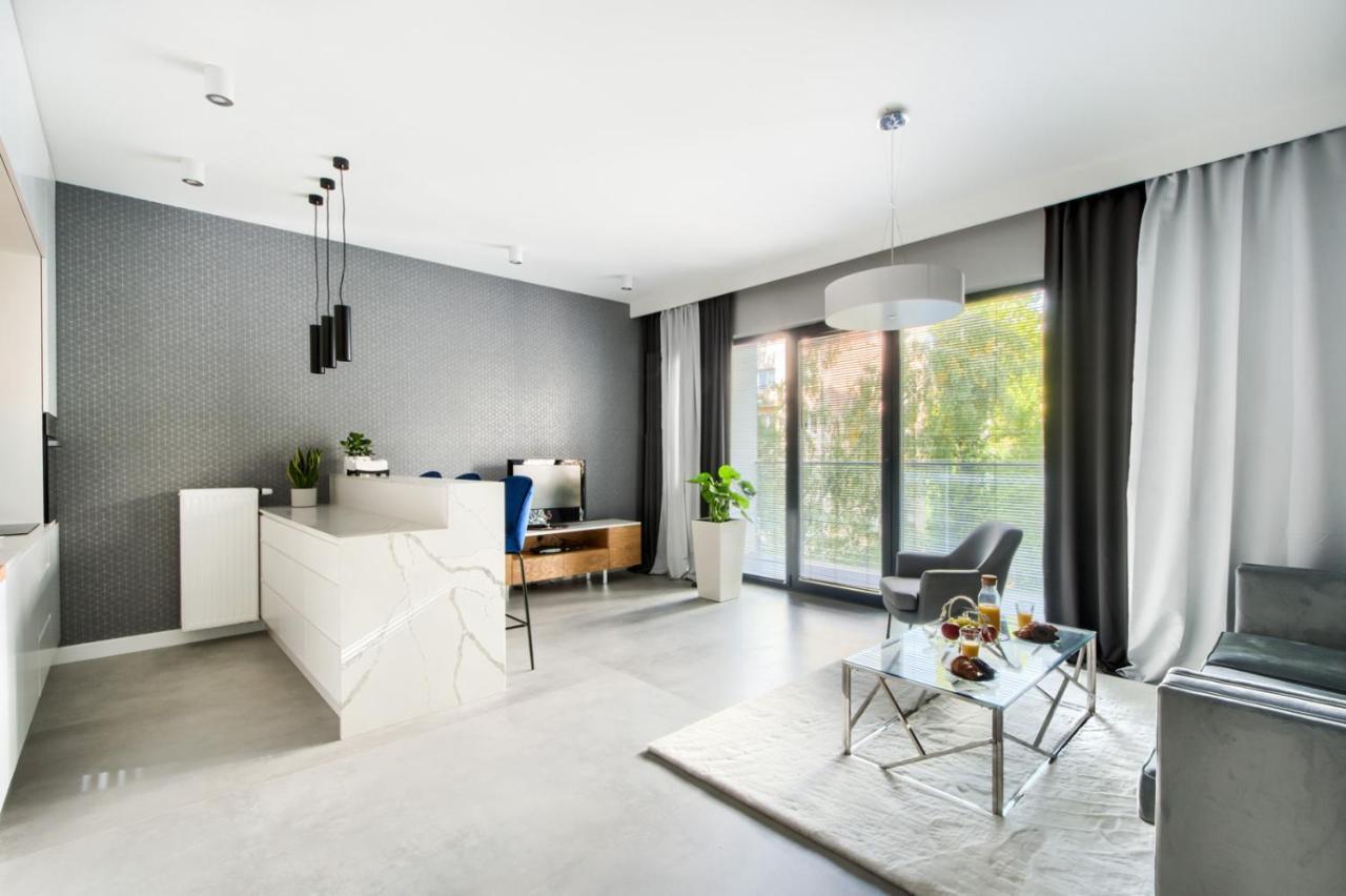 Zlota Luxury Apartments Варшава Экстерьер фото