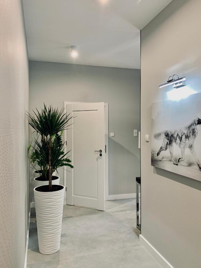 Zlota Luxury Apartments Варшава Экстерьер фото